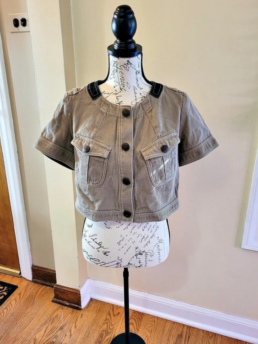 Banana Republic Heritage Cropped Utility Jacket in Tan